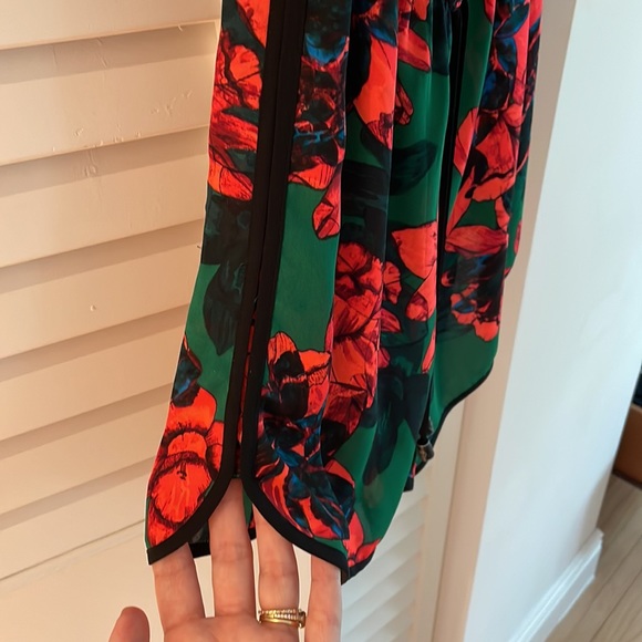 Romper - Picture 3 of 6